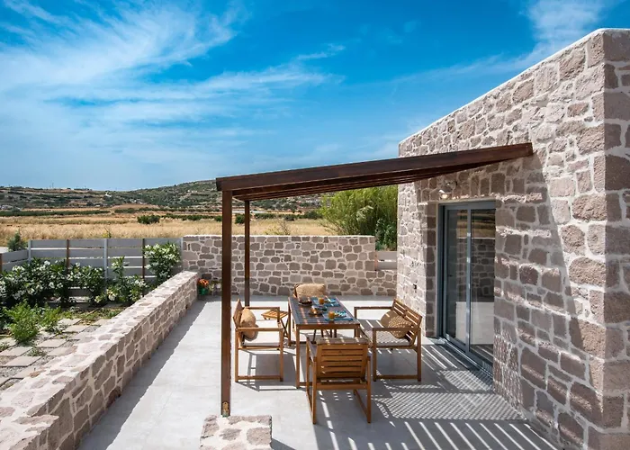 Апартаменты Livadi *