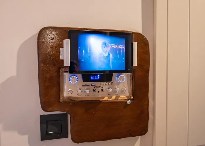 Livadi Apartman Adámasz